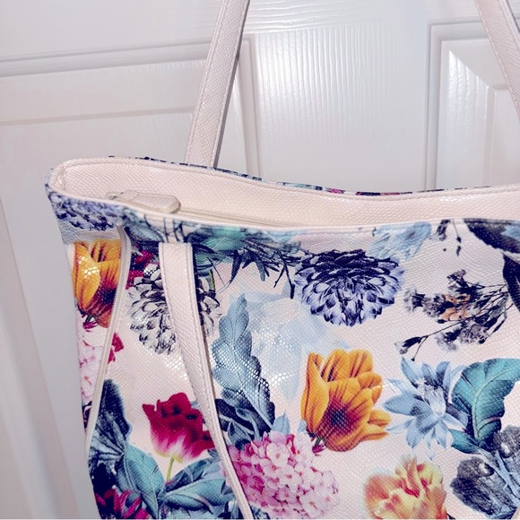 Multisac Elegant Floral Tote Bag - Cream and Multicolor - Picture 3 of 4
